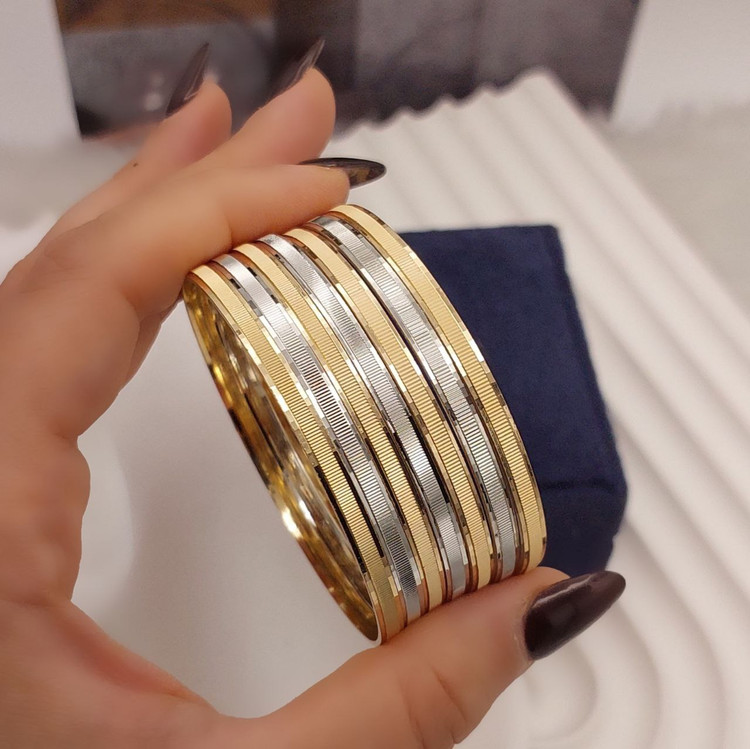 النگو طرح طلای زنانه