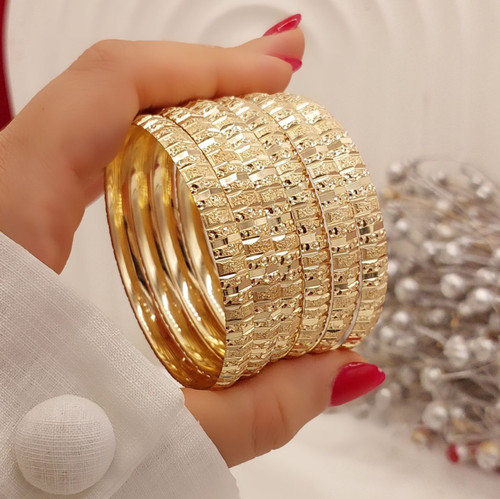 النگو طرح طلای زنانه