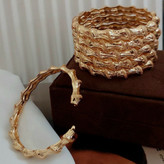 النگو قفلی زنانه طرح طلا برنجی براق