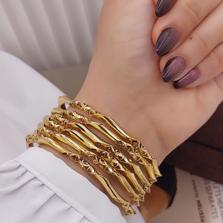 النگو طرح طلای زنانه