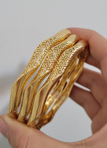 النگو طرح طلای زنانه