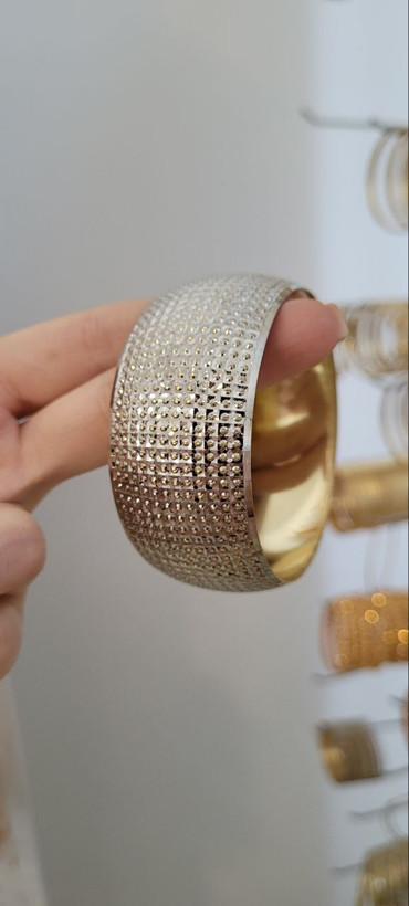 تکپوش پهن زنانه