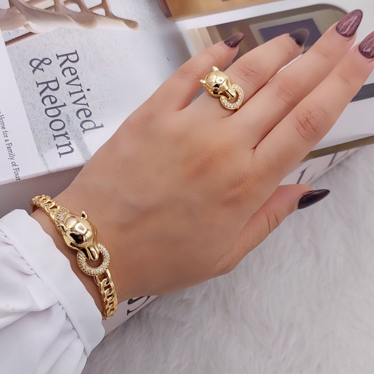 ست دستبند، انگشتر زنانه