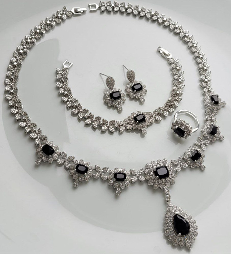 سرویس جواهری سنگدار زنانه