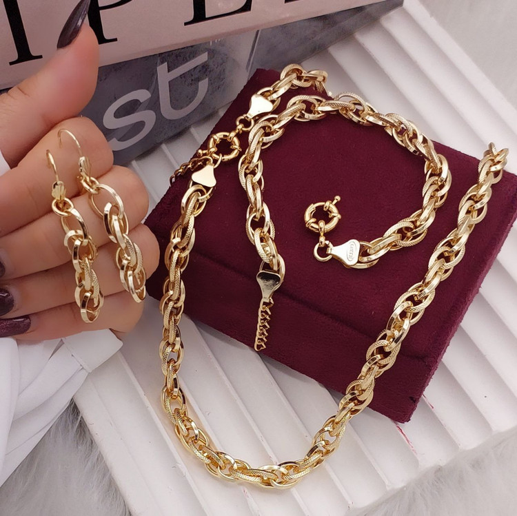 سرویس زنانه