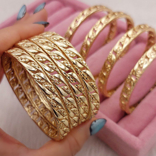 النگو کارتیر زنانه