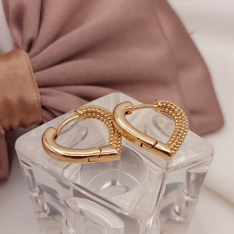 گوشواره دخترانه