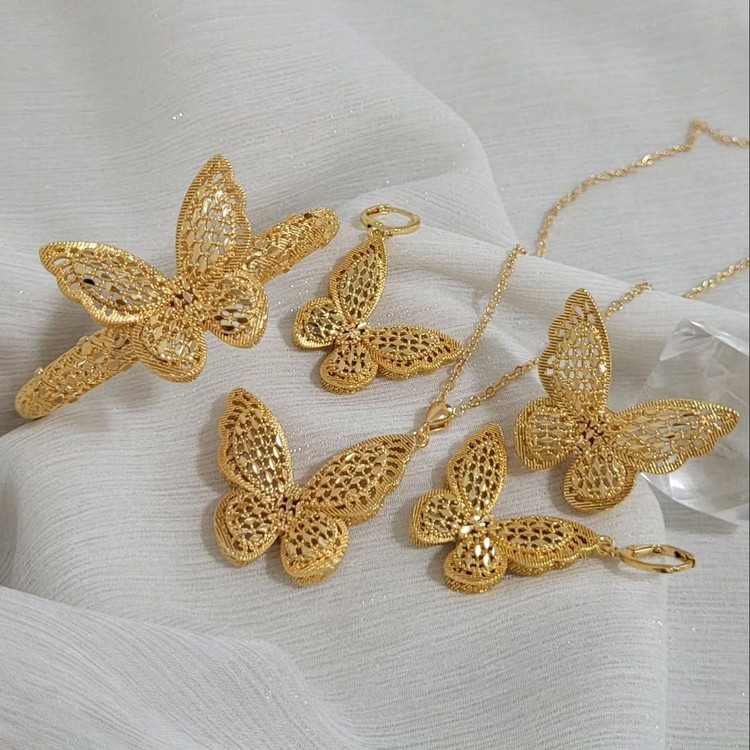 سرویس طرح طلای زنانه، مدل پروانه