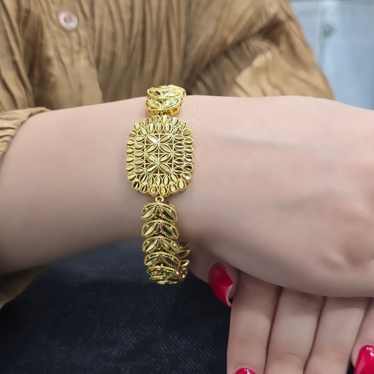 دستبند طرح طلای زنانه