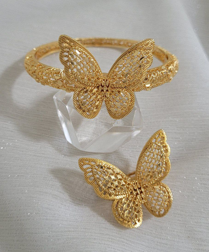 ست دستبند، انگشتر زنانه