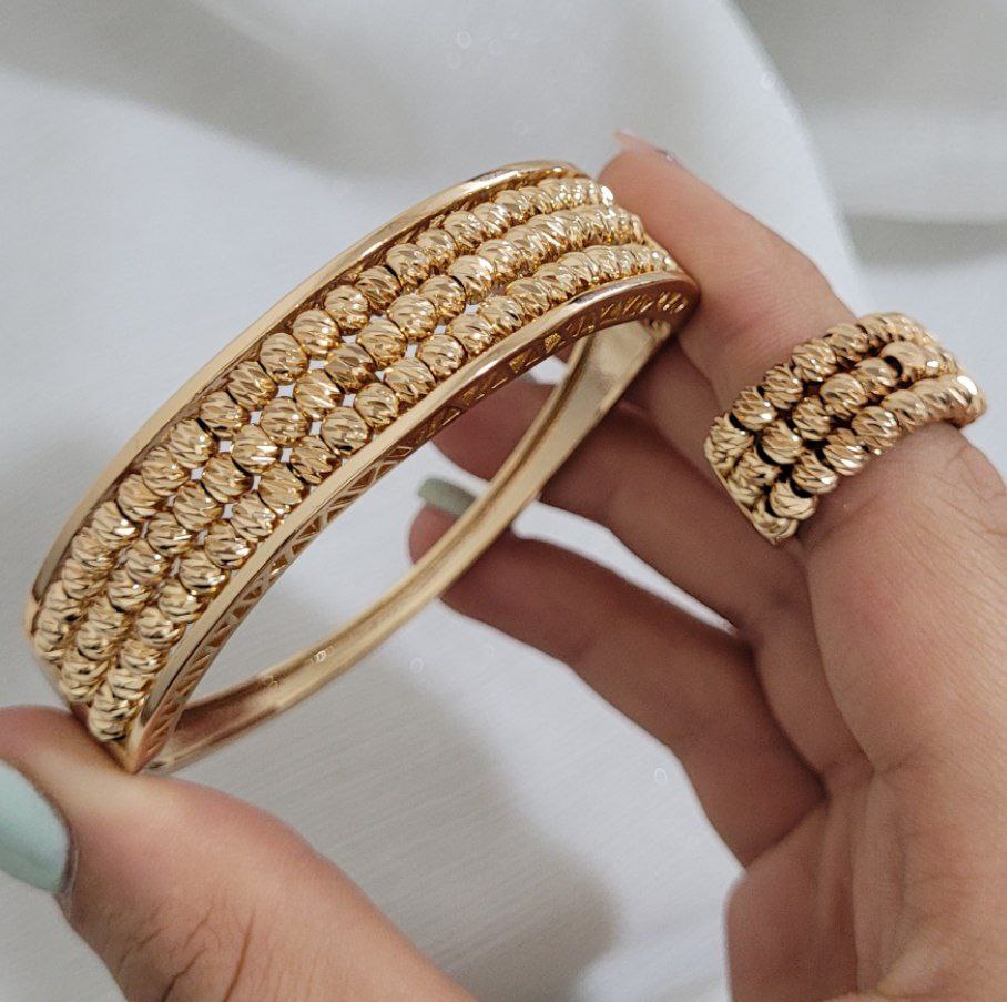 ست دستبند، انگشتر زنانه