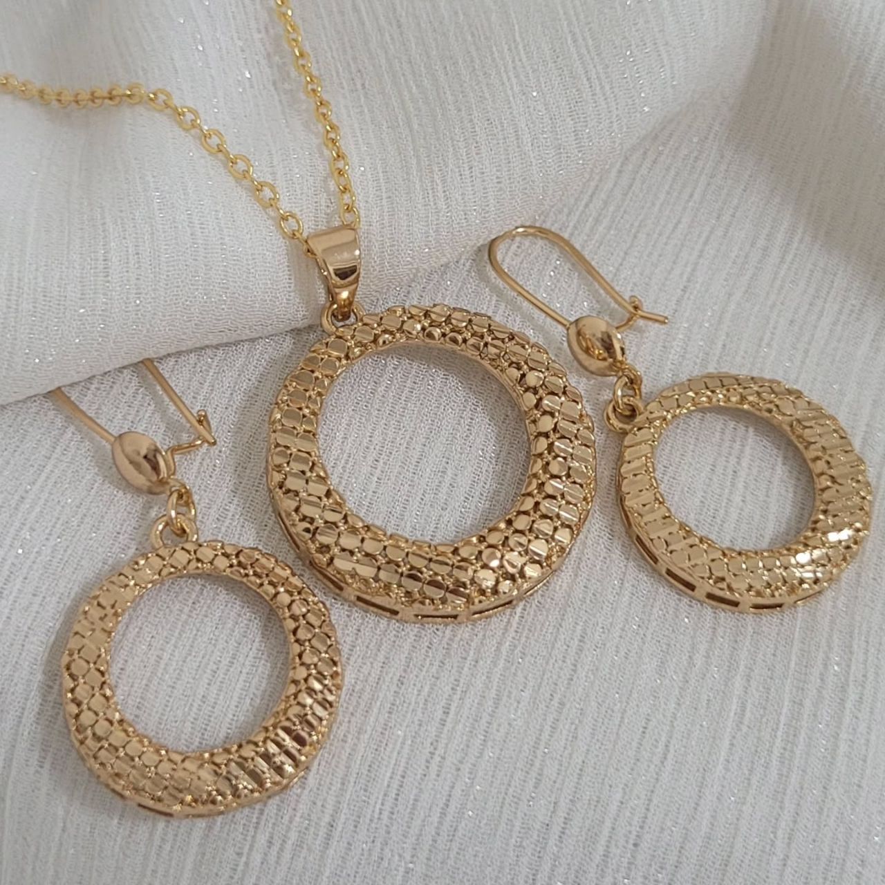 سرویس ژوپینگ زنانه