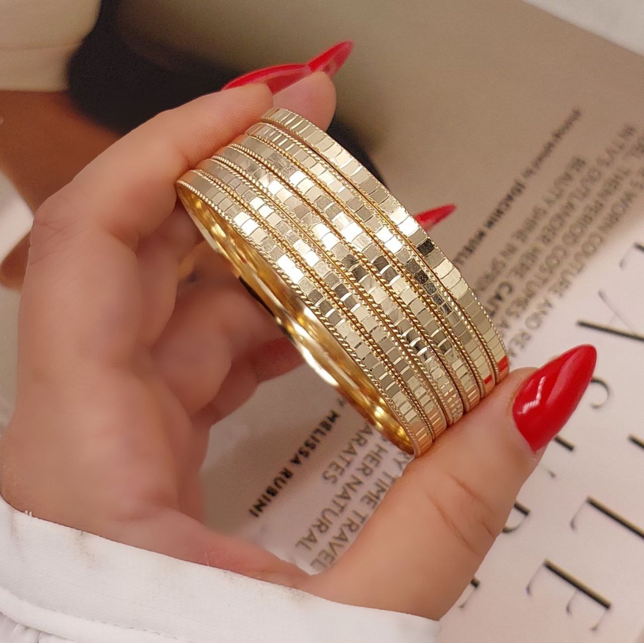 النگو طرح طلای زنانه