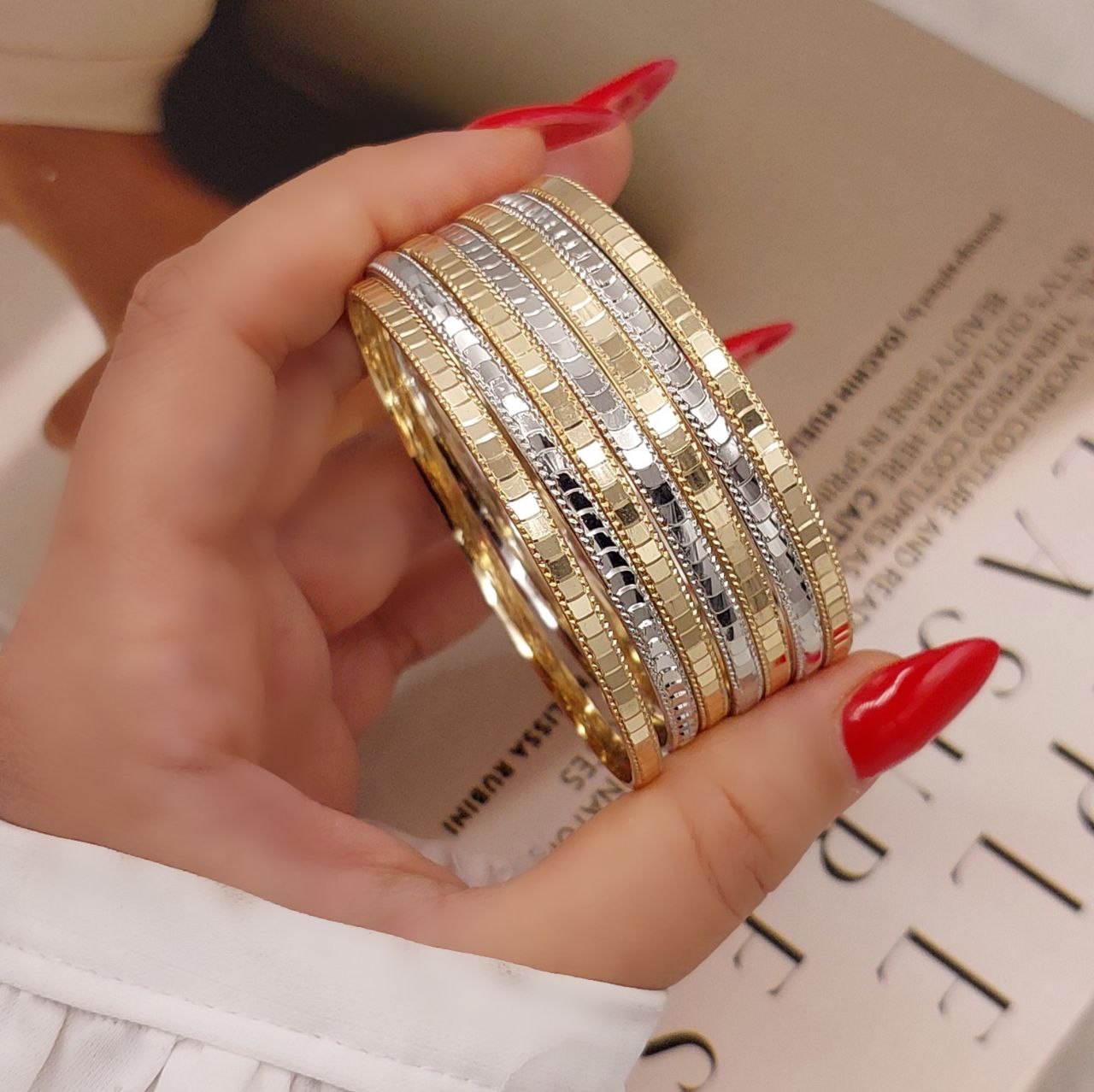 النگو طرح طلای زنانه