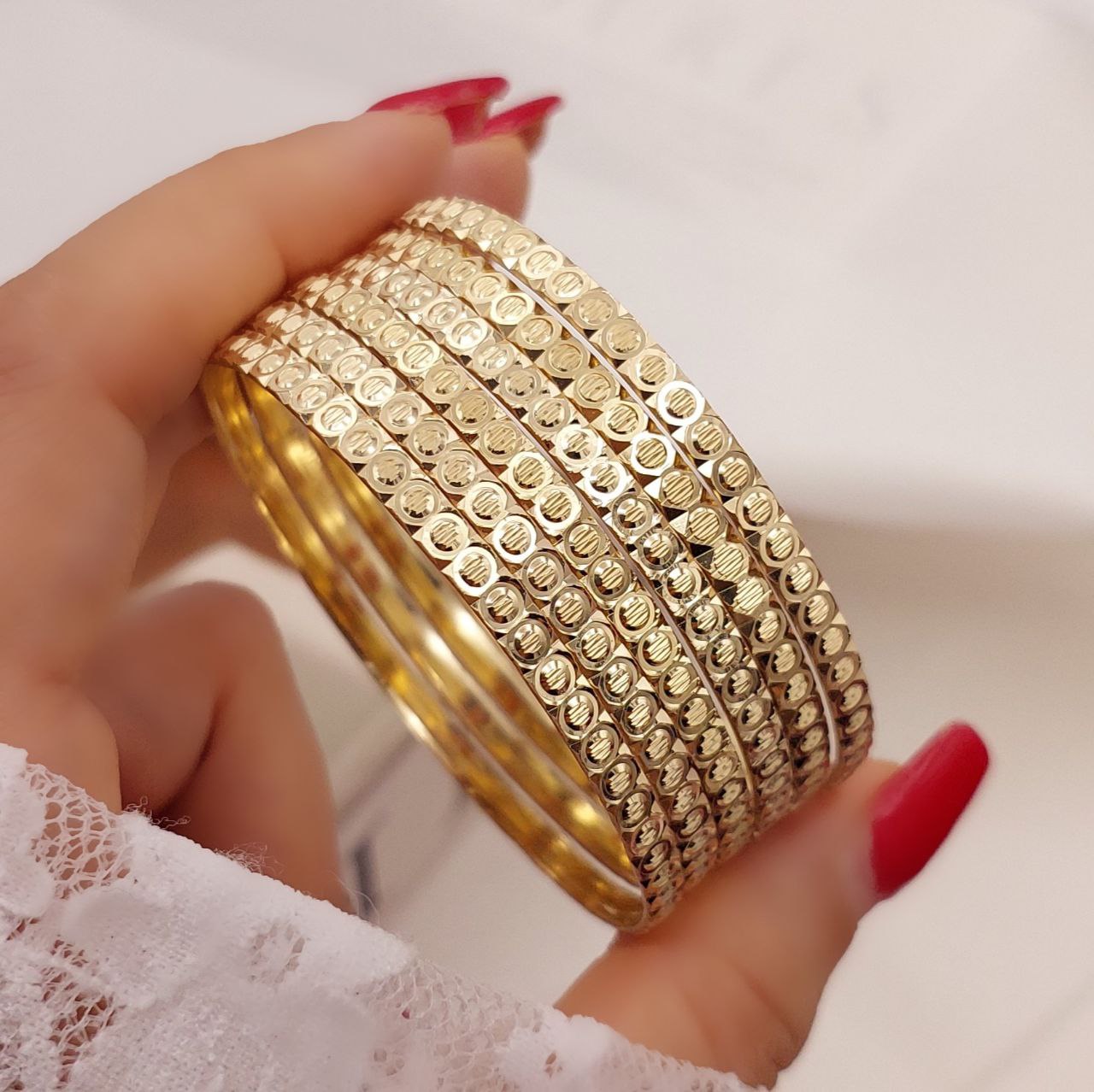 النگو طلا روس زنانه