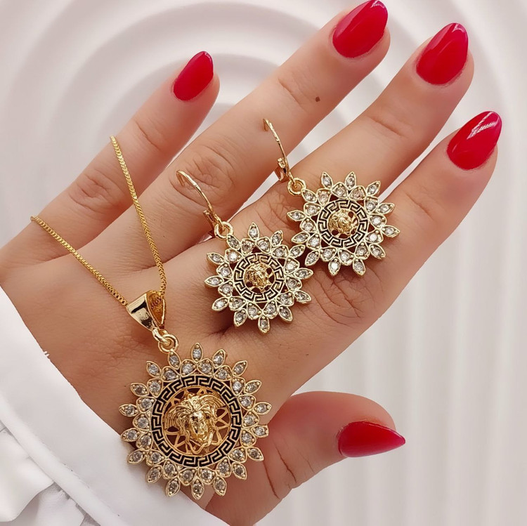 نیمست طرح طلای ورساچ زنانه