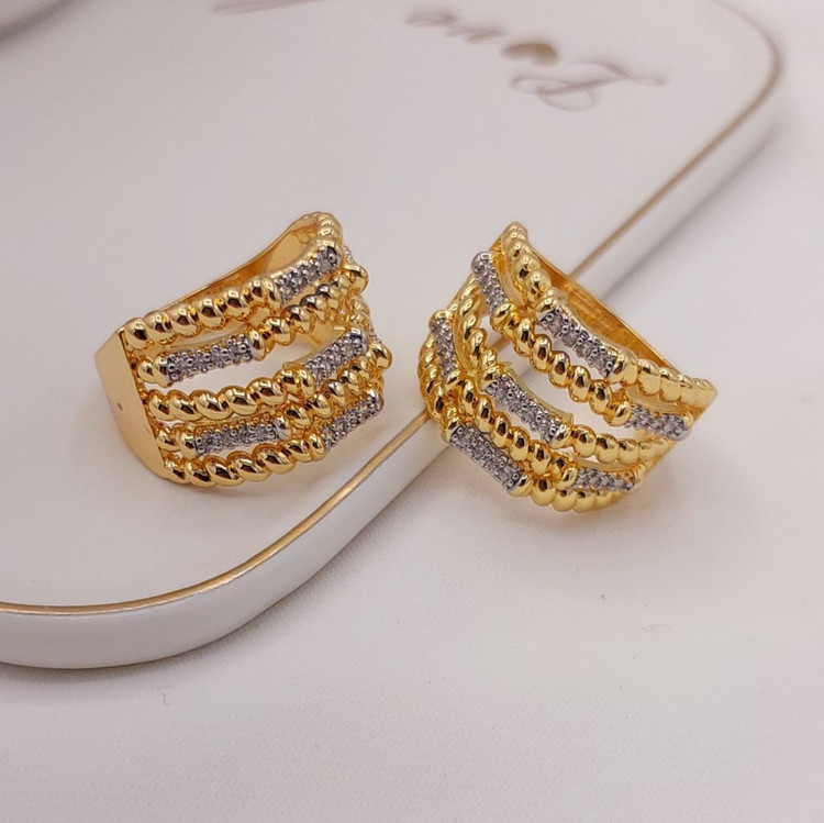 انگشتر جواهری زنانه