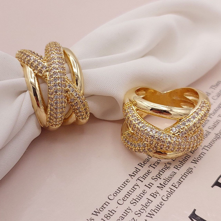 انگشتر نگینی زنانه