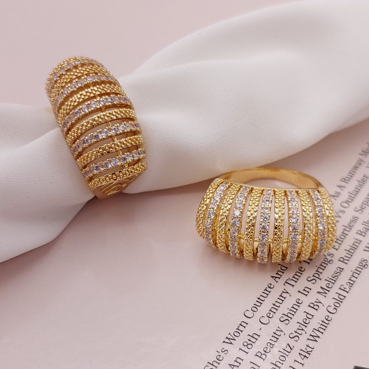 انگشتر جواهری زنانه