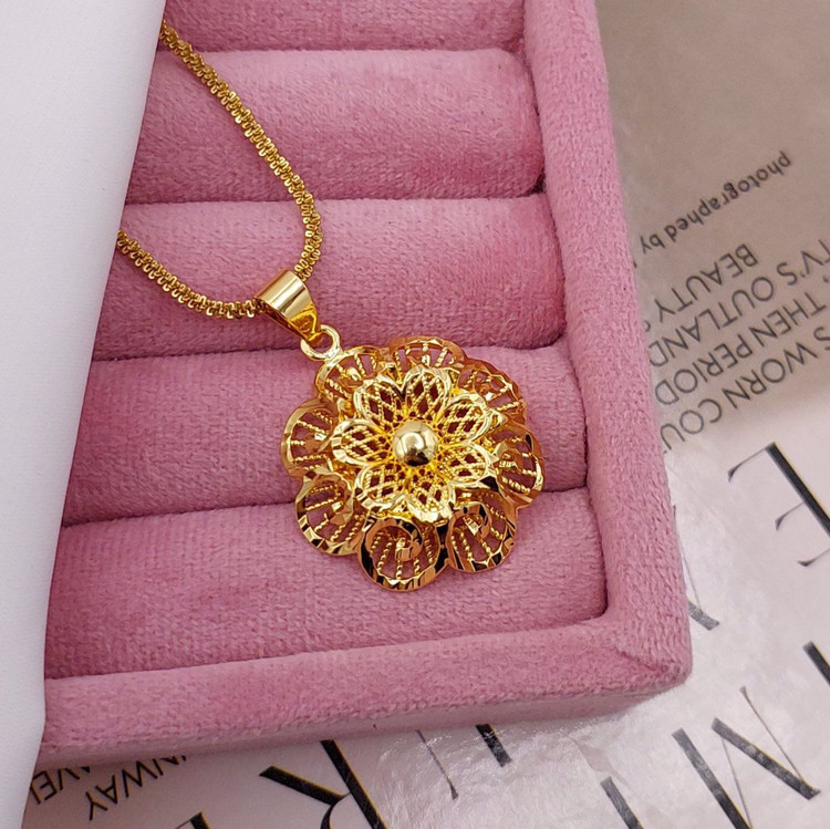 گردنبند زنانه