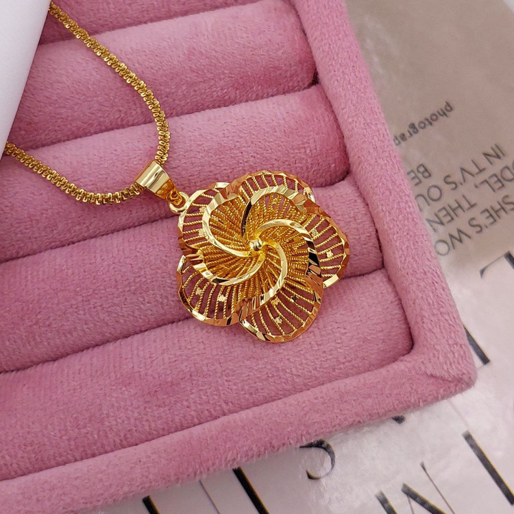 گردنبند زنانه