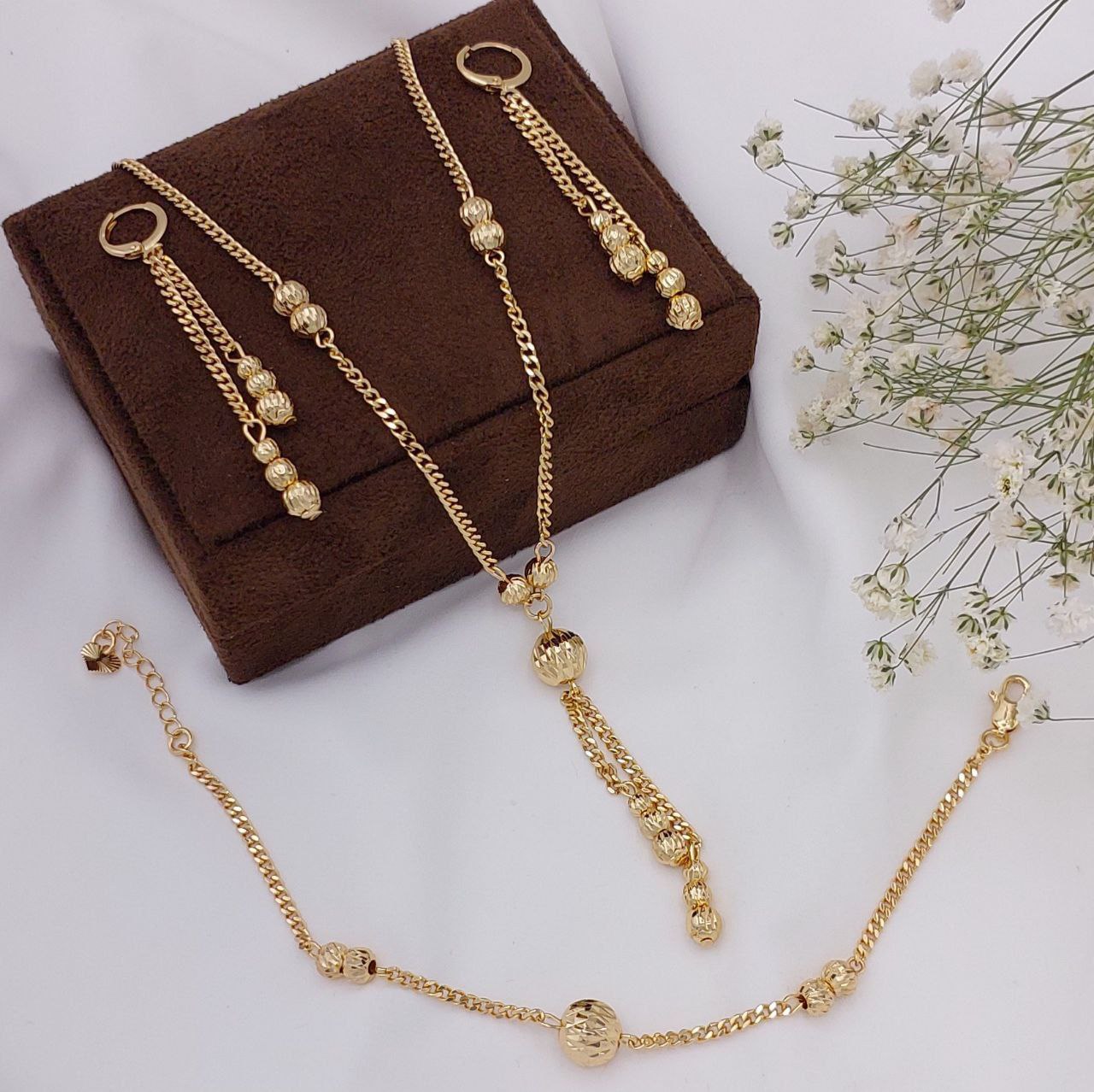 سرویس طرح طلای زنانه