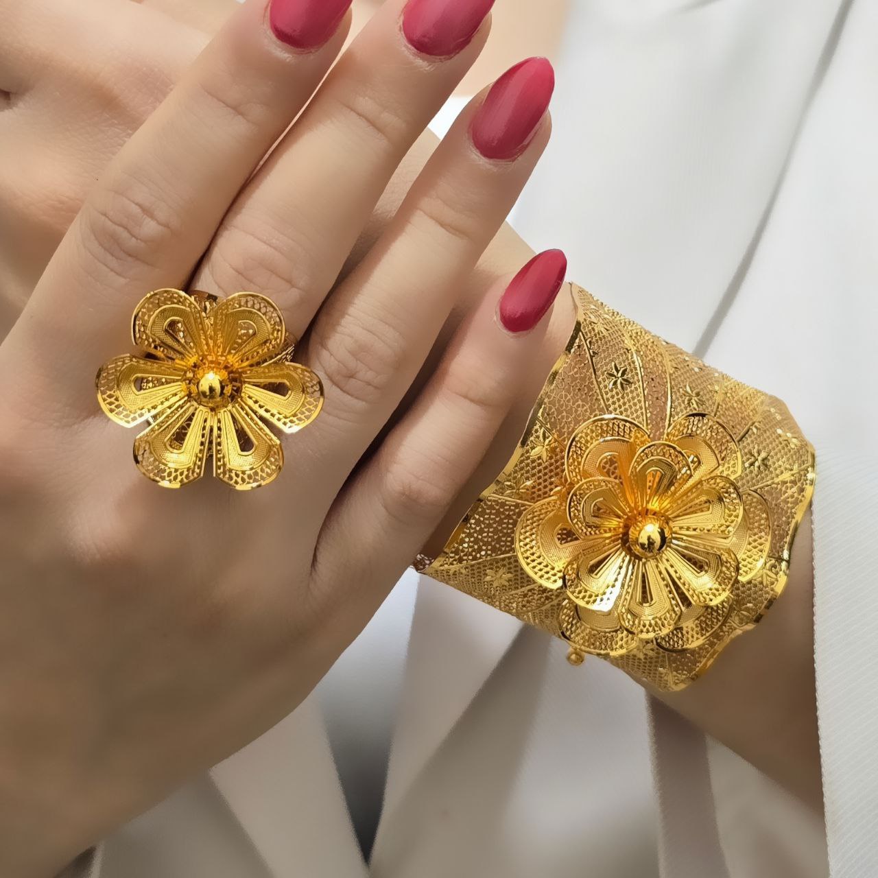 ست دستبند، انگشتر زنانه