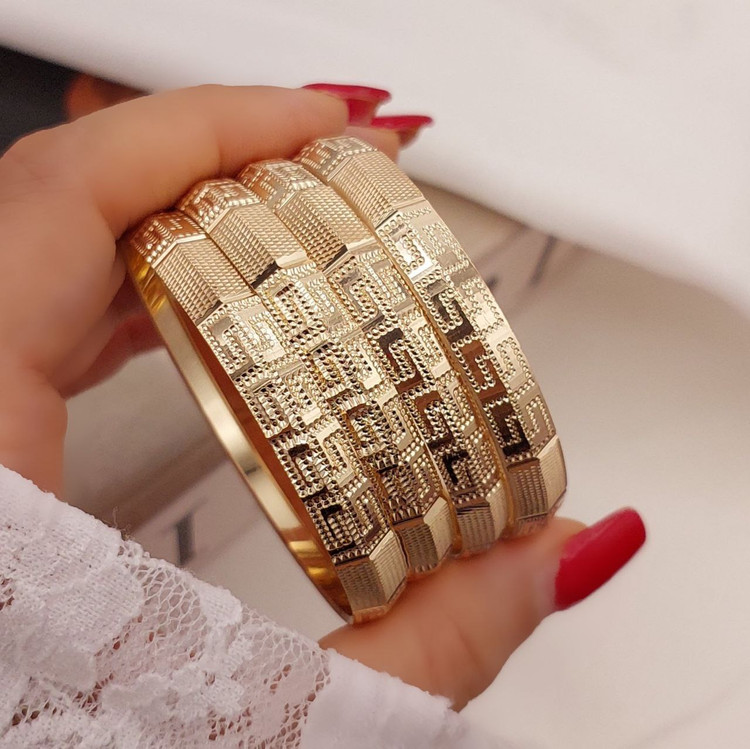 النگو طلا روس زنانه