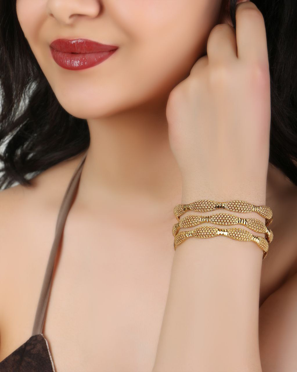 النگواماراتی زنانه