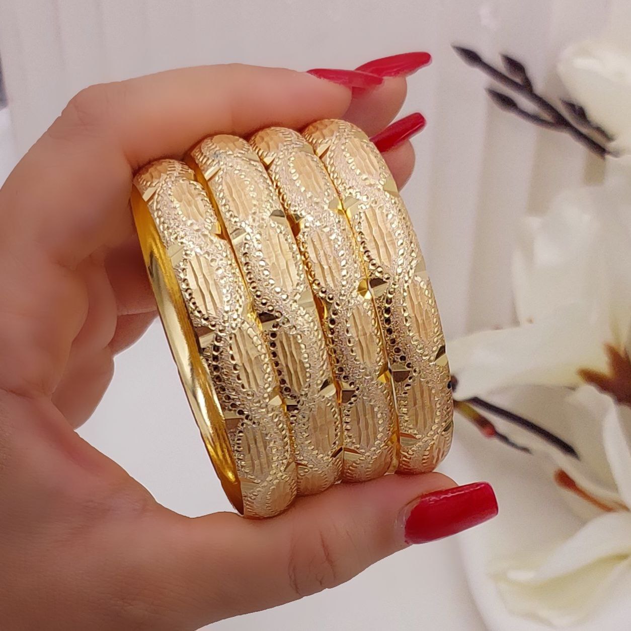 النگو طلا روس زنانه