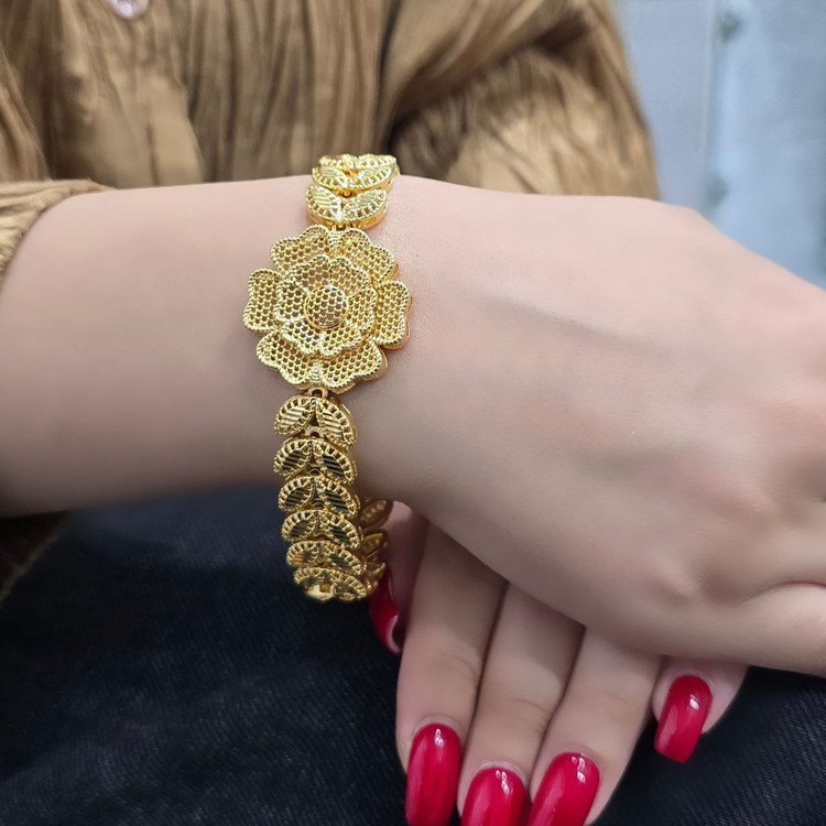 دستبند زنانه