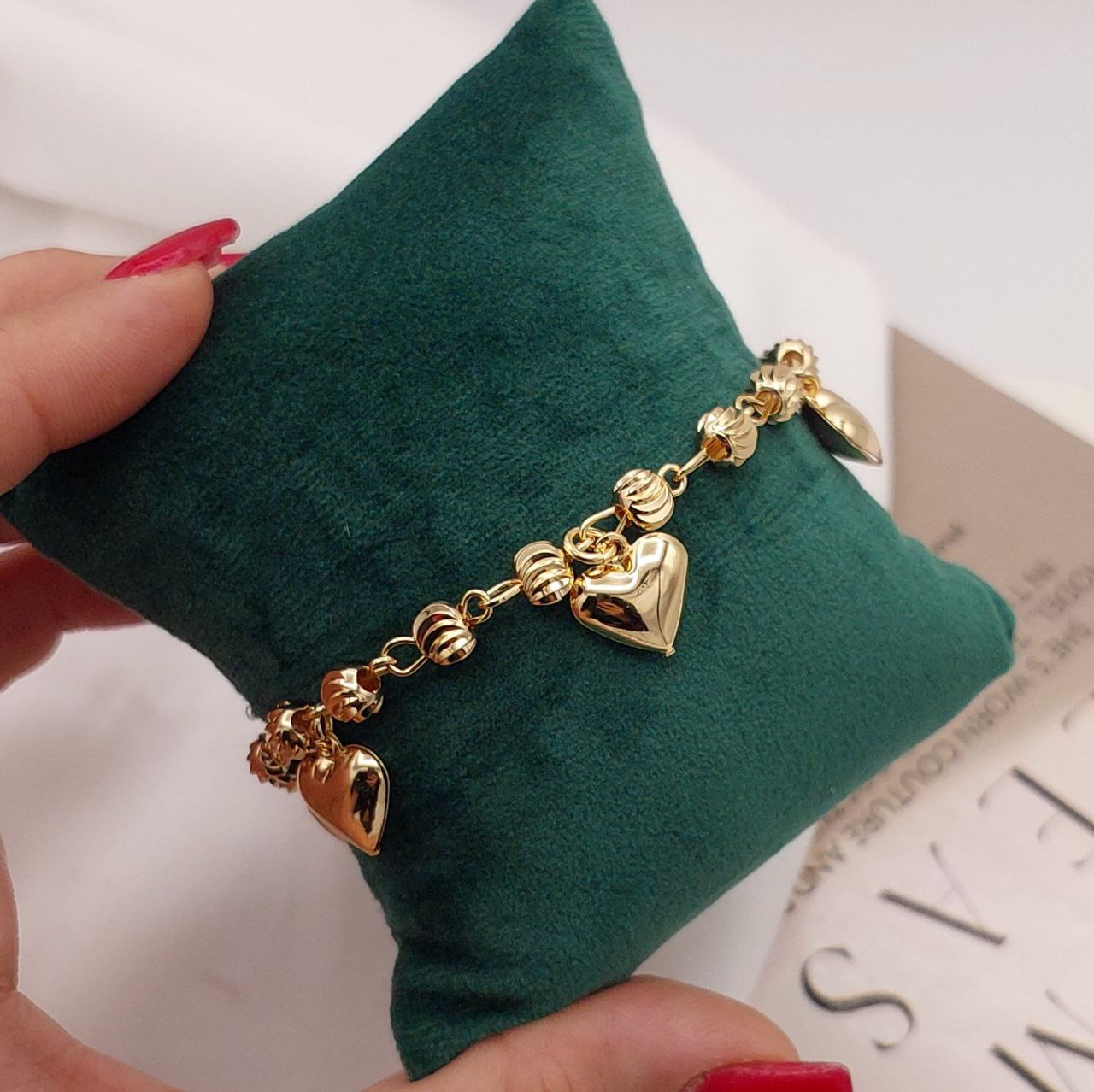 دستبند زنانه قلب