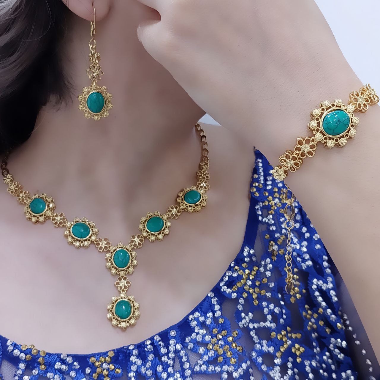 سرویس زنانه