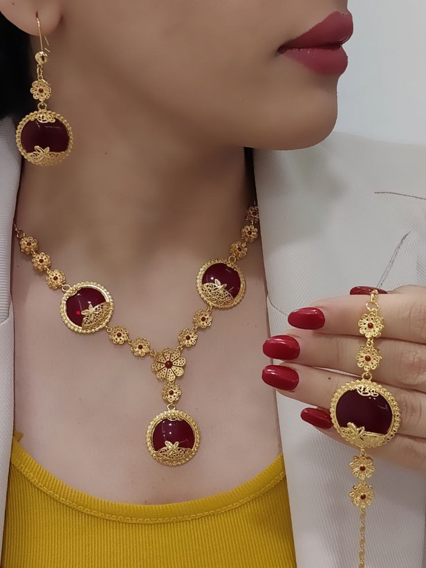 سرویس زنانه سنگی