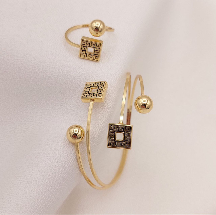 ست دستبند و انگشتر طرح یونانی