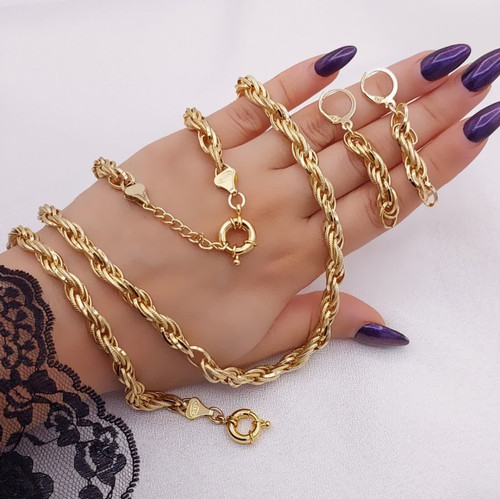 سرویس طلایی زنانه طرح طنابی با رنگ ثابت و قفل ملوانی