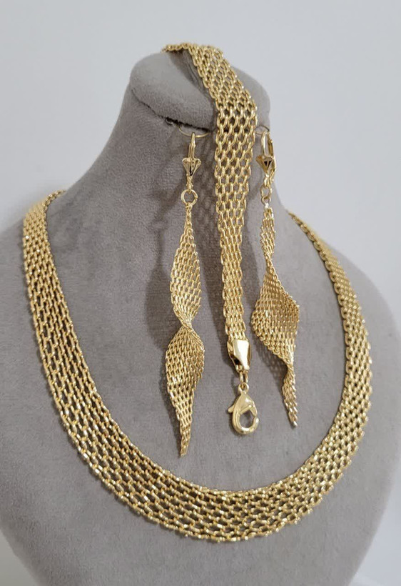 گردنبند، دستبند و گوشواره حصیری طرح طلا