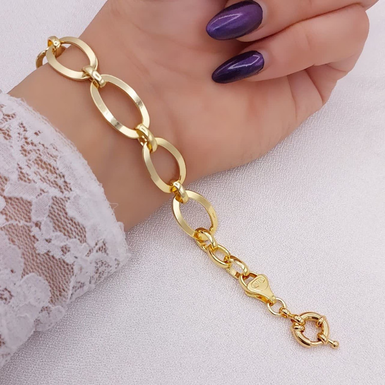 دستبند زنانه حلقهای ضخیم با سطح صاف