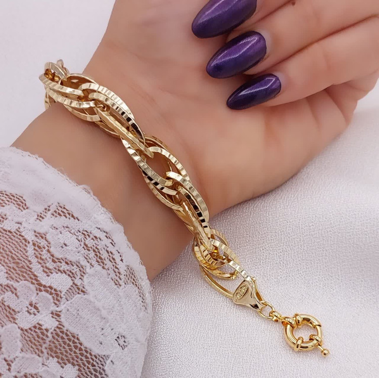 دستبند زنانه حلقهای طرح طلا حلقههای درهمتنیده