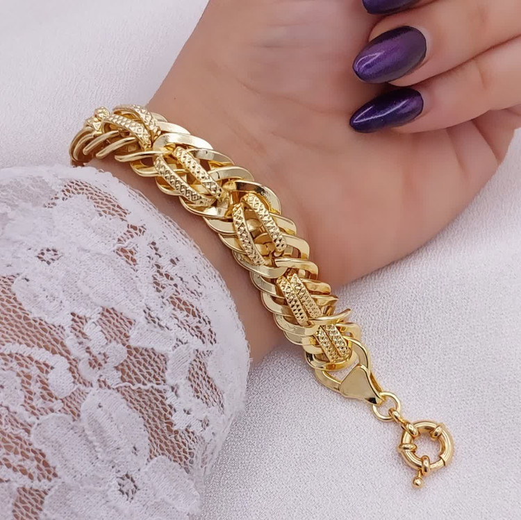 دستبند زنانه حلقهای طرح طلا زنجیر پهن با بافت برجسته