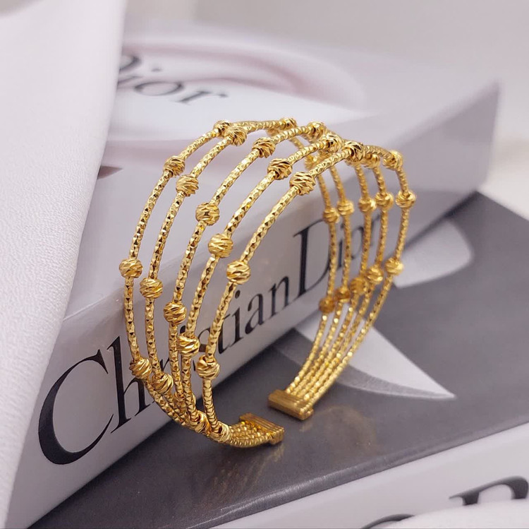 دستبند زنانه آلبرنادو طرح طلا رنگ ثابت