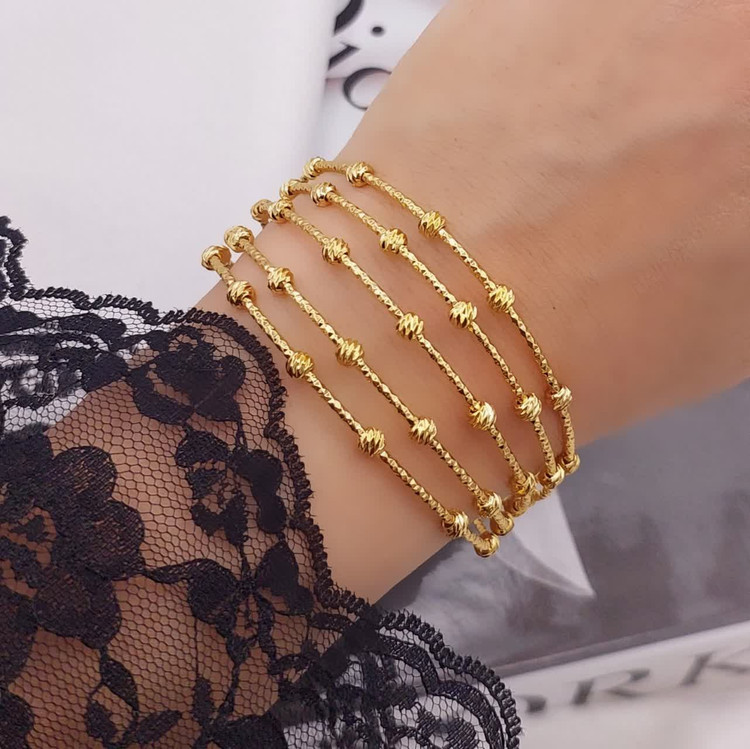 دستبند زنانه آلبرنادو طرح طلا رنگ ثابت