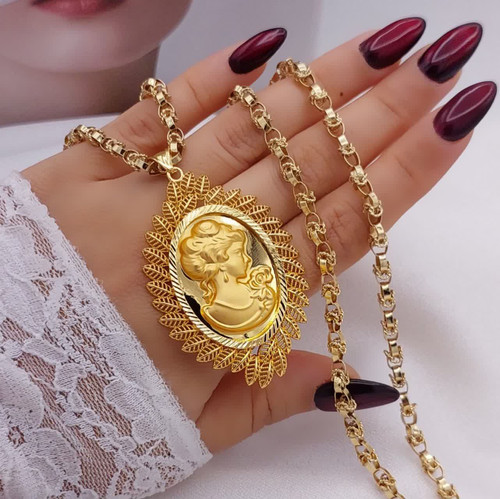 گردنبند زنانه بلند طرح طلا May Dear