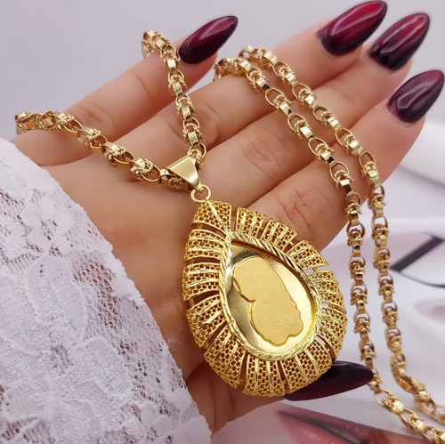 گردنبند زنانه بلند طرح طلا May Dear با پلاک اشکی برجسته و زنجیر یزدی