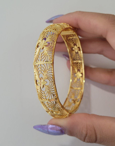 تکپوش چفتی طلاروس با نقشپردازی ظریف