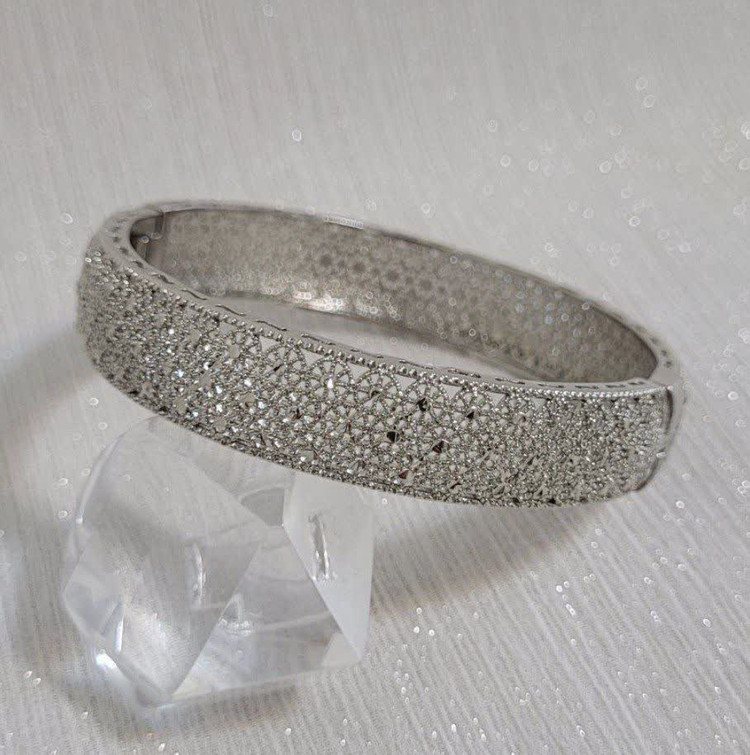 تکپوش چفتی طلاروس با بافت نگینکاری