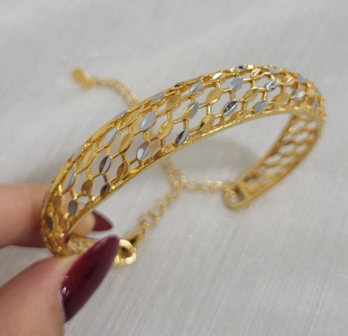 دستبند تکپوش دو رنگ طلاروس | طراحی شبکهای براق